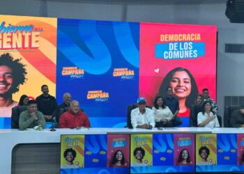 Jorge Rodríguez agradece a la oposición por participar en las elecciones y asegura que triunfó la paz