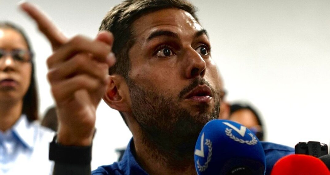 Juan Requesens se puso “a la orden de la oposición y del país”