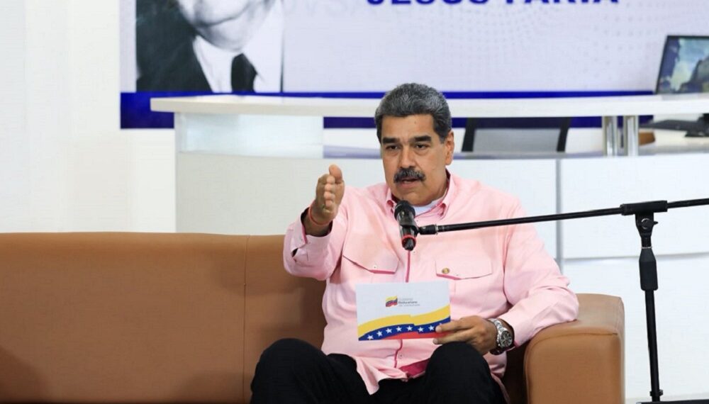 Maduro prometió financiar proyectos de los 10 circuitos comunales con más votos el #25M