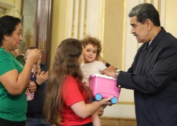Fiscal agradeció a Maduro el “rescate” de la niña Maikelys Espinoza