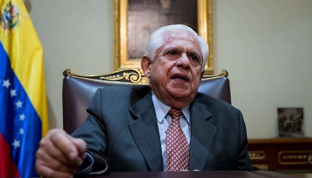 Omar Barboza: “Votar es una manera de mantener la resistencia democrática»