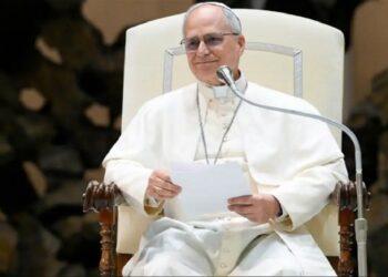 León XIV se compromete a «continuar y reforzar el diálogo» con los judíos