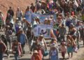 Seguidores de Evo Morales marchan en defensa de su candidatura