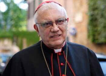 Cardenal Baltazar Porras pide orar por los que deben decidir quién será el nuevo Papa