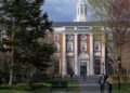 Para Harvard es “ilegal” medida de Trump que le impide admitir a estudiantes extranjeros