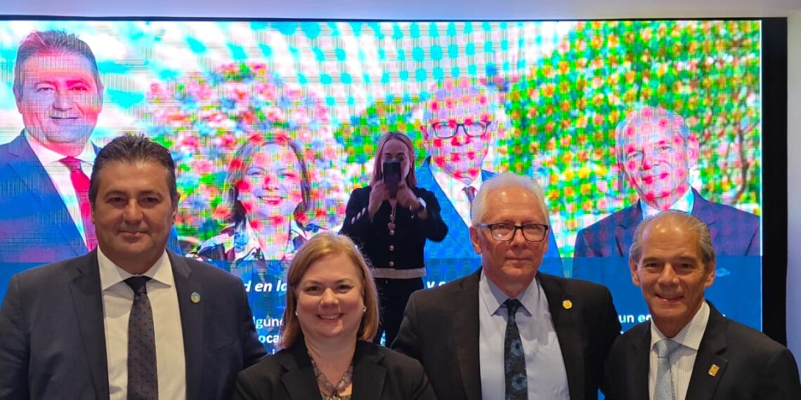 Pisella propondrá plan de primer empleo y medidas para aliviar presión fiscal