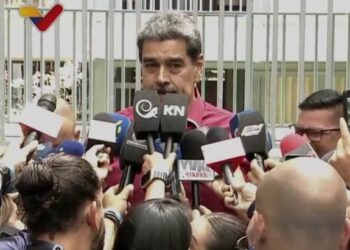 Maduro anuncia que entregará proyecto de Reforma Constitucional a la próxima AN y planea reformar el sistema electoral