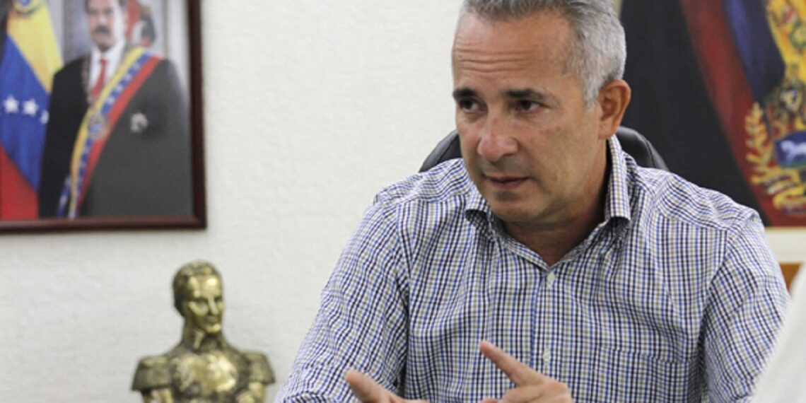 Freddy Bernal: «Se gobierna con inteligencia,  paciencia e inclusión»