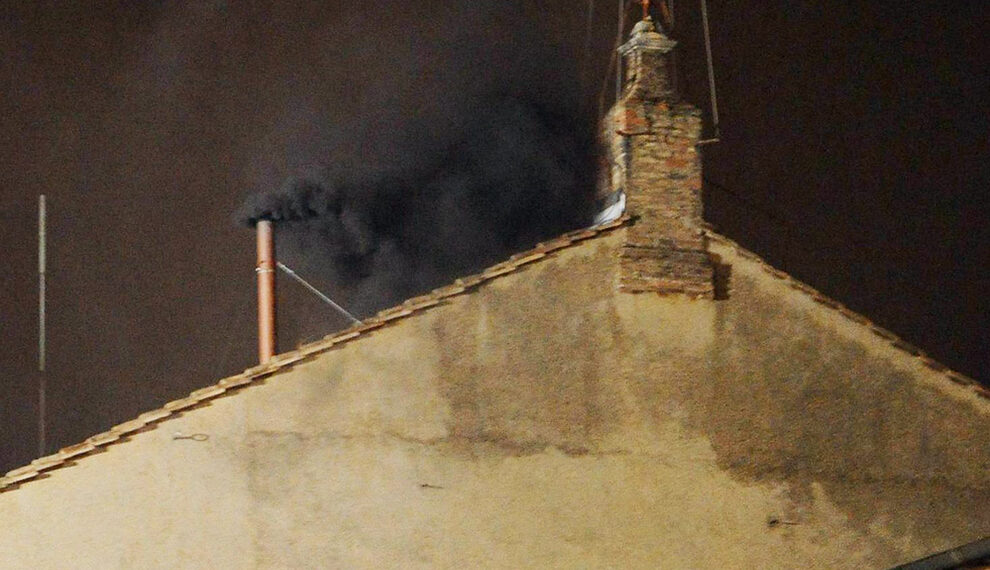 Humo negro, no hubo consenso para un nuevo Papa