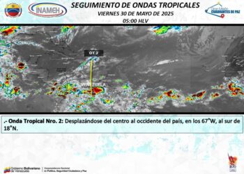 Onda tropical 2 se desplaza por el centro del país y causará lluvias en varios estados