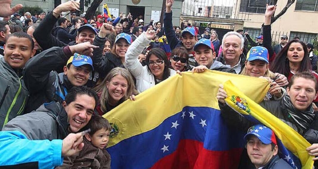 Censo 2024 en Chile destaca crecimiento migratorio y liderazgo de la comunidad venezolana