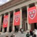 Tribunal detiene veto de Trump contra estudiantes extranjeros en Harvard