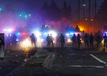 Los Ángeles en toque de queda: Alcaldesa declara la medida por tensión en las manifestaciones