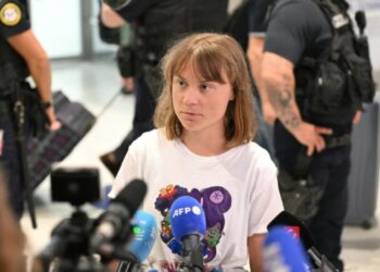 Greta Thunberg salió de Israel tras ser detenida en un barco con ayuda para Gaza