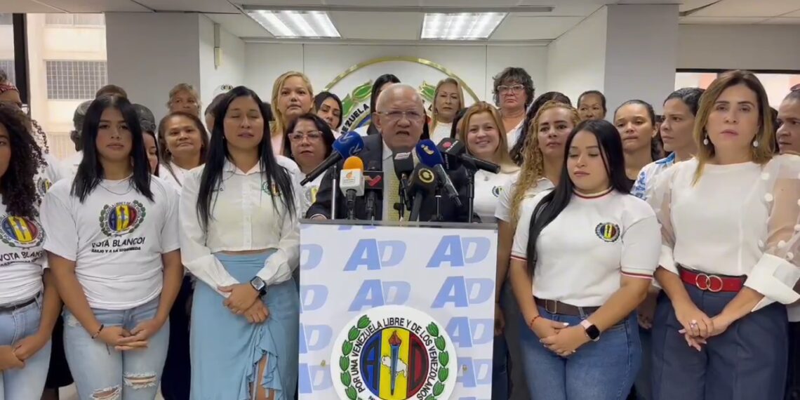 «Revisemos nuestras conductas»: Bernabé Gutiérrez llama a la unidad de la oposición para el 27Jul