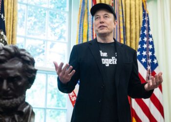 Musk tacha de «abominación repugnante» la ley fiscal de Trump