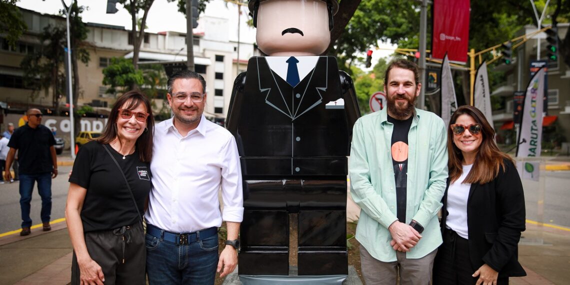 Alcaldía de Baruta devela escultura del San José Gregorio Hernández