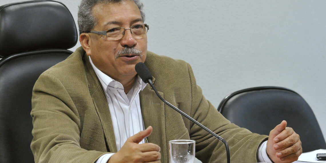 Saúl Ortega califica de «extorsionista» inclusión de Venezuela en lista de países de «alto riesgo»