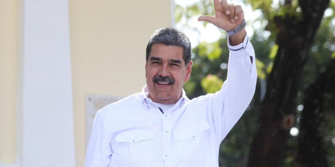 Maduro le dice a Trump que «no se deje envenenar contra Venezuela»