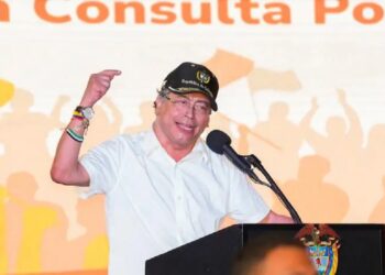 7 de agosto: Petro convoca consulta popular clave sobre reforma laboral