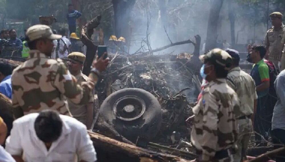 Siniestro aéreo en India deja un superviviente y 268 muertos