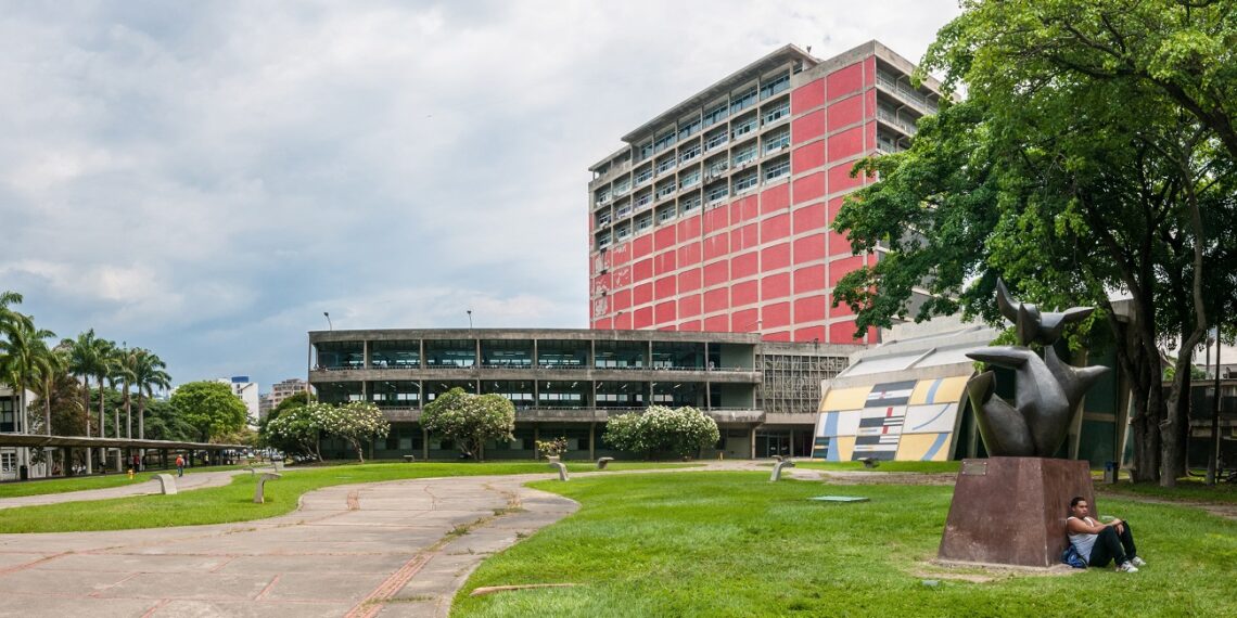 La UCV suspende actividades de comercio en sus instalaciones