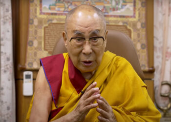 El dalái lama da una señal clave sobre su sucesión en vísperas de su cumpleaños número 90