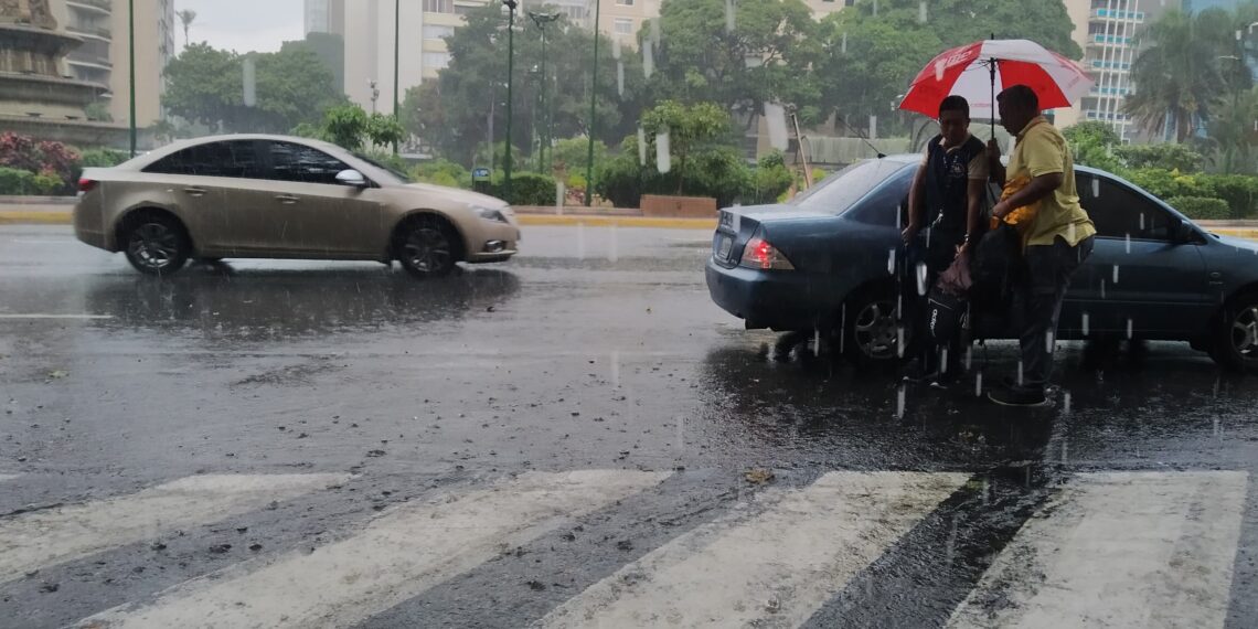 Onda tropical número 11 está ingresando a Venezuela