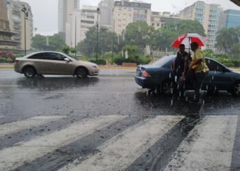 Onda tropical número 11 está ingresando a Venezuela