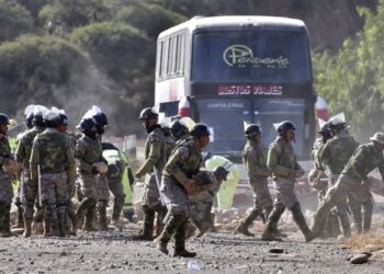 Un policía muerto en enfrentamientos con seguidores de Evo Morales en Bolivia