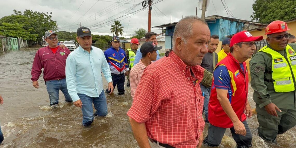 Gobierno atiende afectaciones en Puerto Nutria a consecuencia de las lluvias