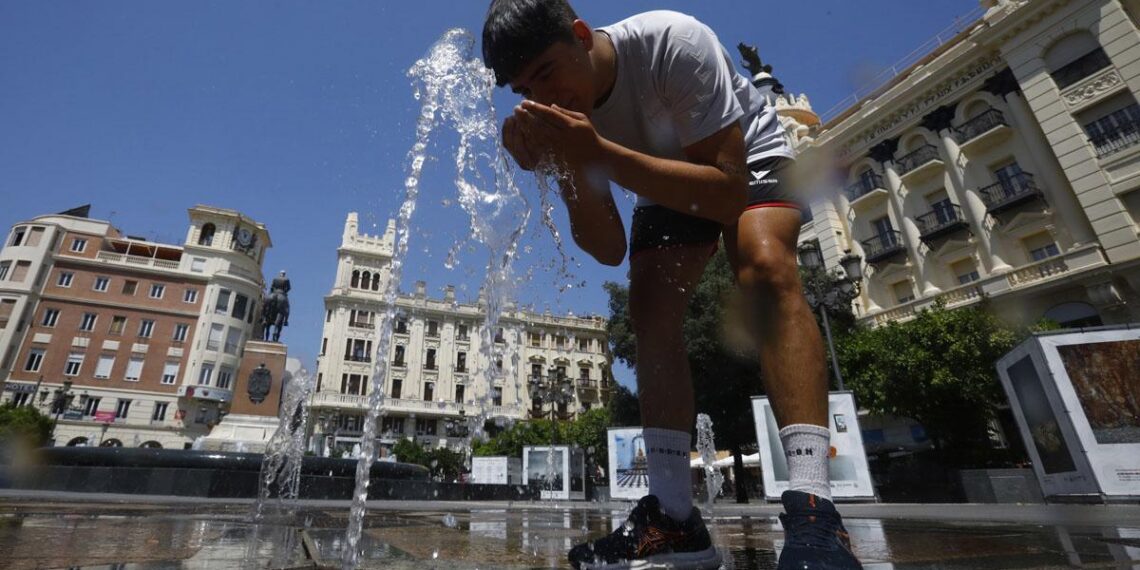 Ola de calor azota sur de Europa con temperaturas récord en Italia, que llegarán a 46º