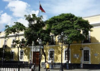 Venezuela felicita a EEUU por su independencia y pide el cese del odio y la persecución