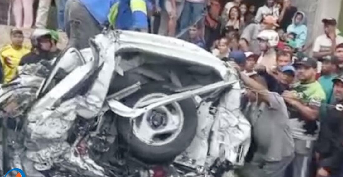 Una persona fallecida y 17 heridos dejó choque en Filas de Mariche