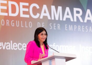 Delcy Rodríguez: Venezuela transita en la senda del crecimiento
