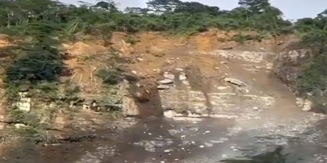 Al menos 290 familias resultaron afectadas por deslizamiento de tierra en Táchira