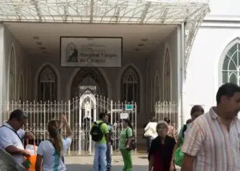 Mataron a tiros a dos personas en la emergencia del hospital Vargas