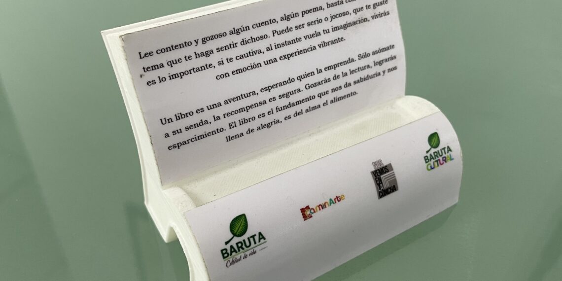 Baruta se llena de bancos en forma de libros en plazas y parques públicos con “Siéntate a Leer”