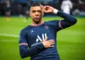 Investigan a Mbappé por donaciones económicas a cinco policías franceses 
