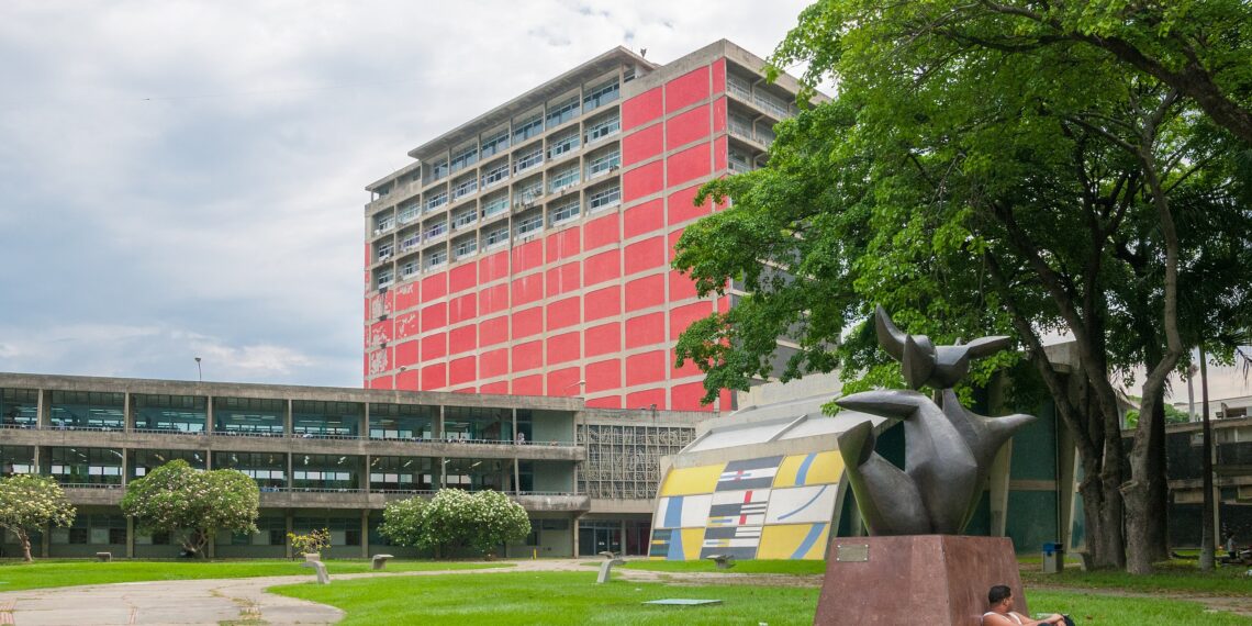 UCV abordará con el Ministerio de Educación la modalidad de ingreso de los estudiantes