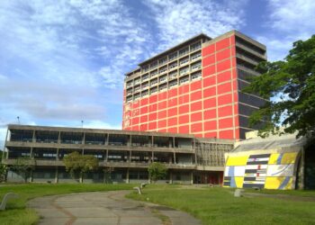 UCV ratifica admisión por mérito académico