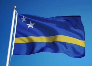 Curazao pide calma ante despliegue militar de EE UU en el Caribe y aconseja no viajar a Venezuela