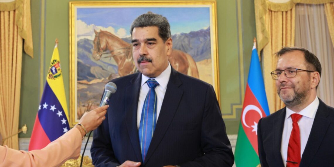 Maduro denuncia amenaza de submarino nuclear contra Venezuela