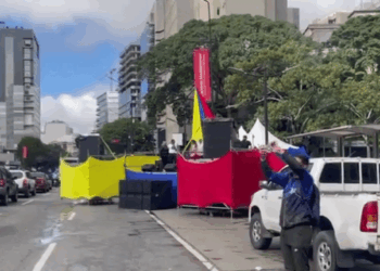Oficialismo marchará este lunes en Caracas