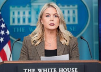 Casa Blanca confirma que recibió carta de Maduro