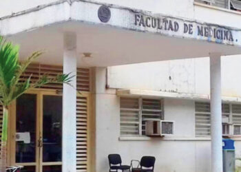 Facultad de Medicina de la UCV exige restitución de profesores excluidos por la Comisión Electoral