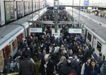 Millones de pasajeros afectados por huelga del Metro de Londres