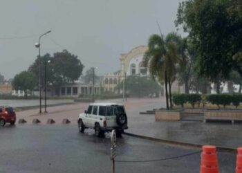 Atienden afectaciones por las precipitaciones en Falcón