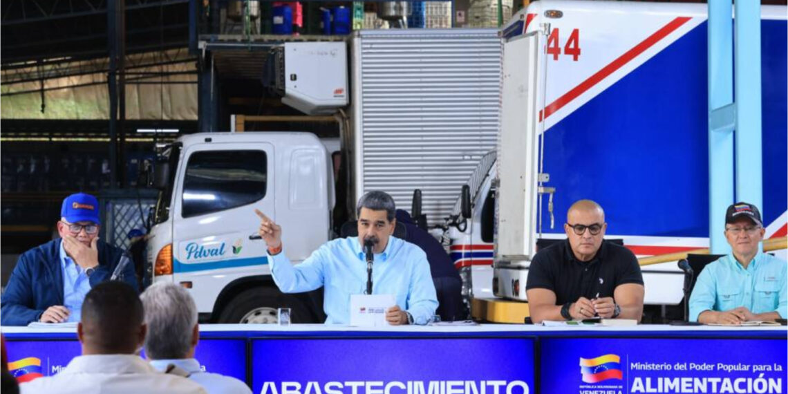 Maduro pide reestructurar el cuerpo técnico de la Vinotinto