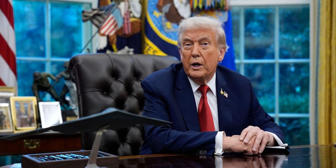 Trump dijo que EE UU monitoreará “muy seriamente” a narcos en tierra